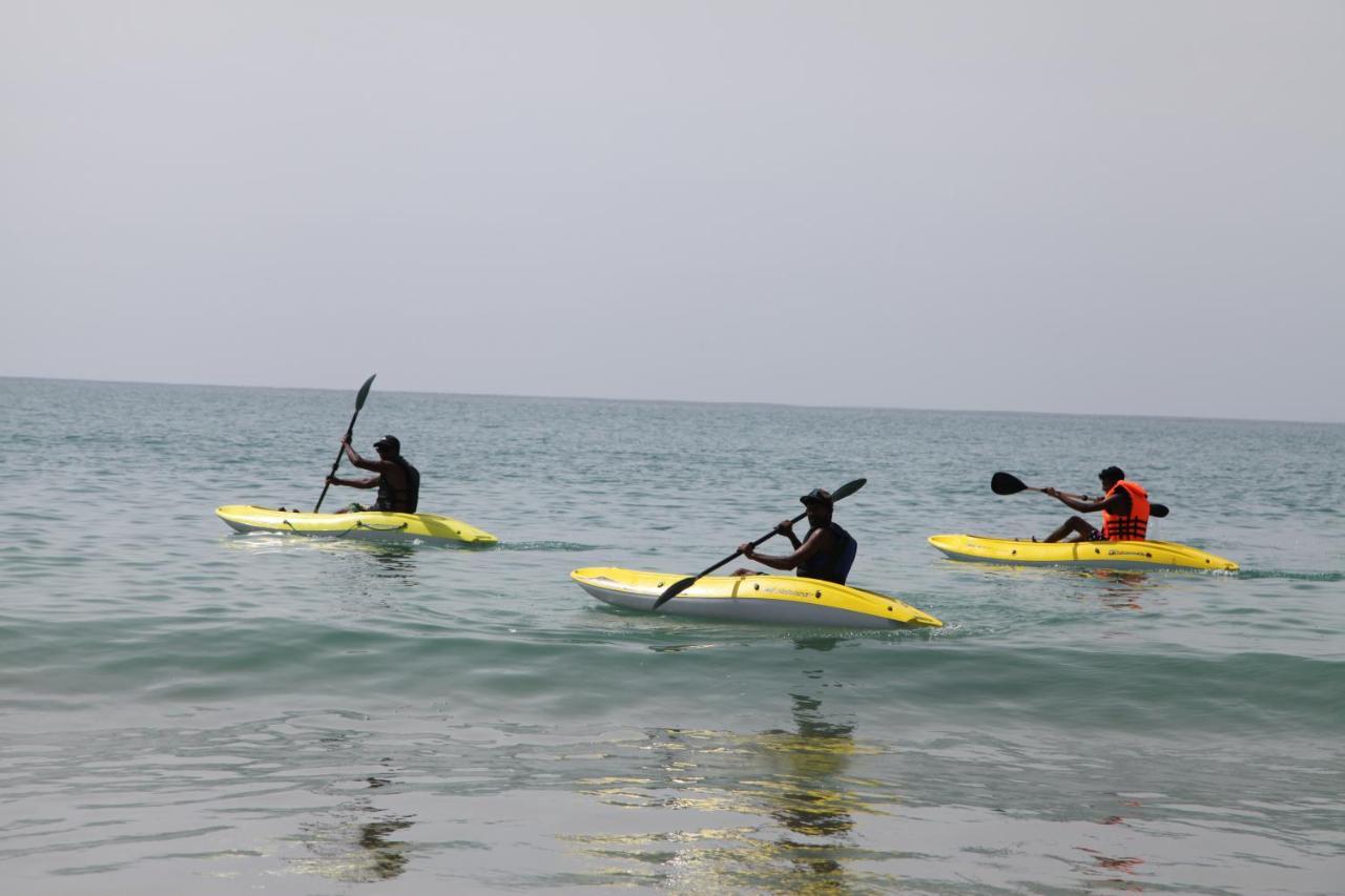 Aqua Marine Beach Hotel Kalkudah  Buitenkant foto