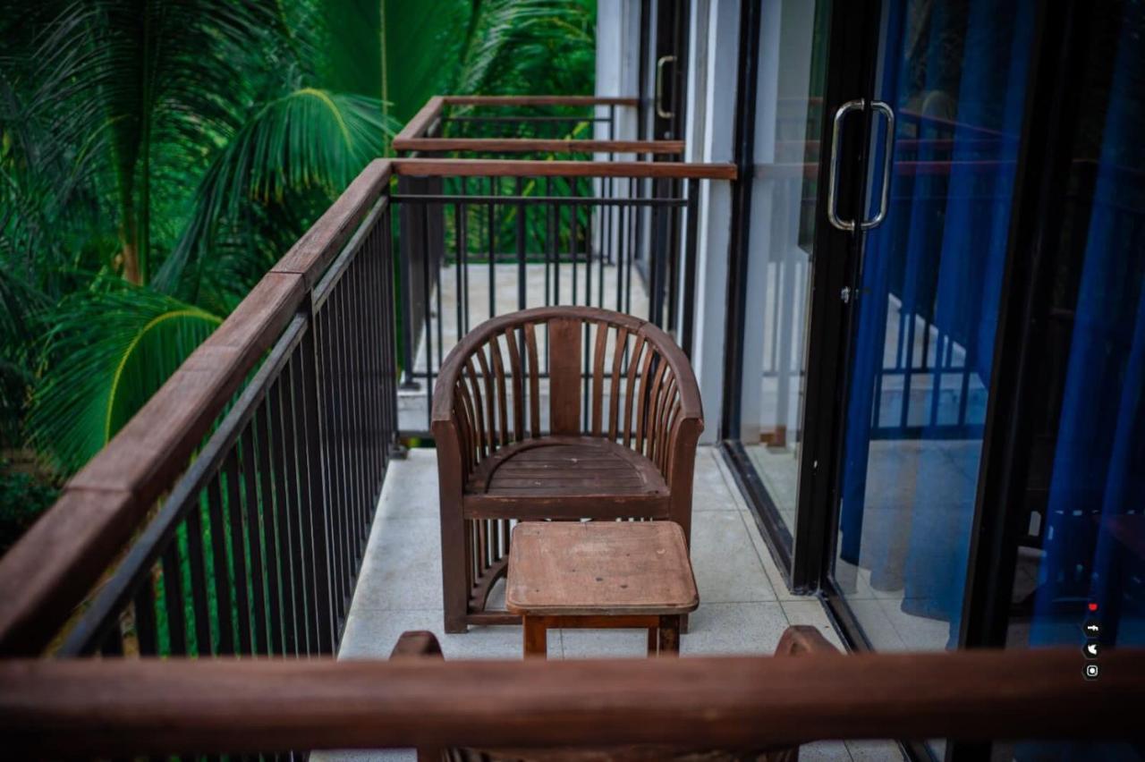 Aqua Marine Beach Hotel Kalkudah  Buitenkant foto